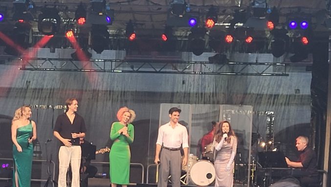 Musicalstars unterm Sternenhimmel